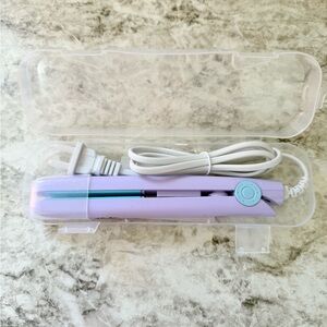Compact Purple Hair Straightener